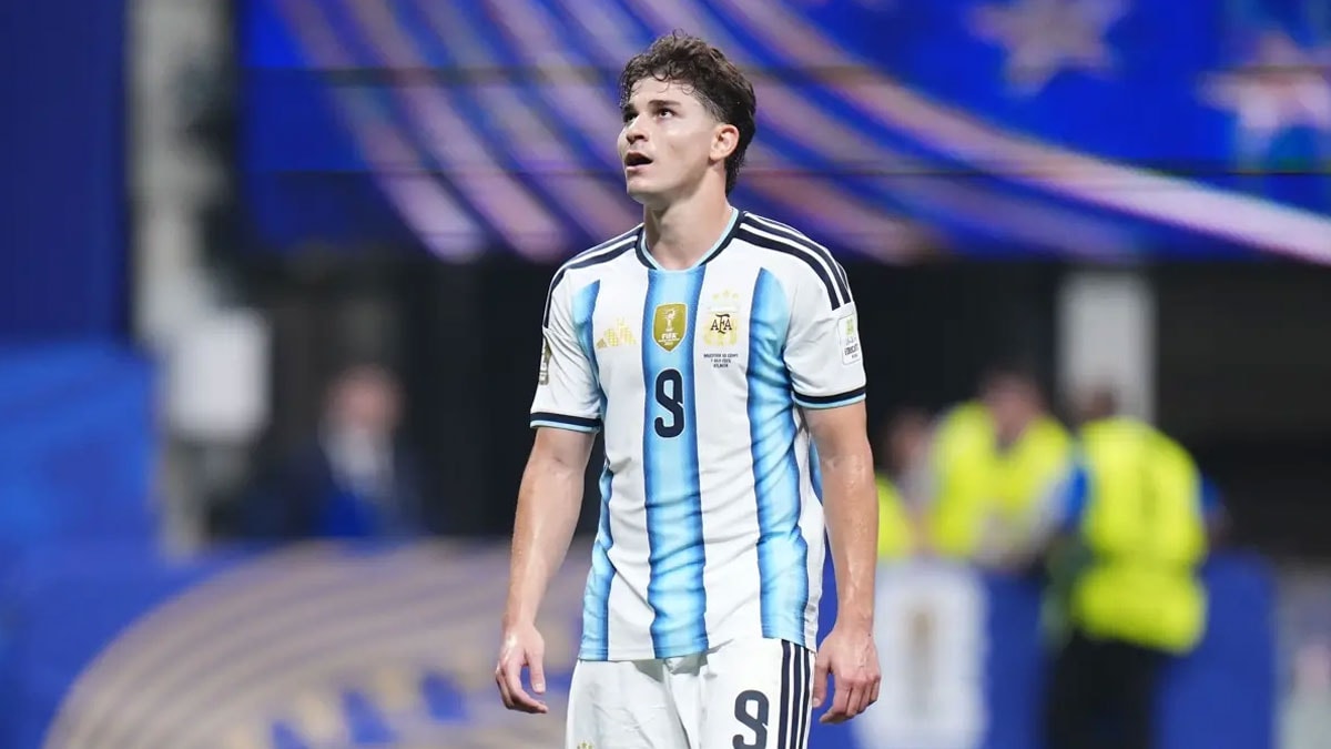 Barcelona'dan Alvarez açıklaması