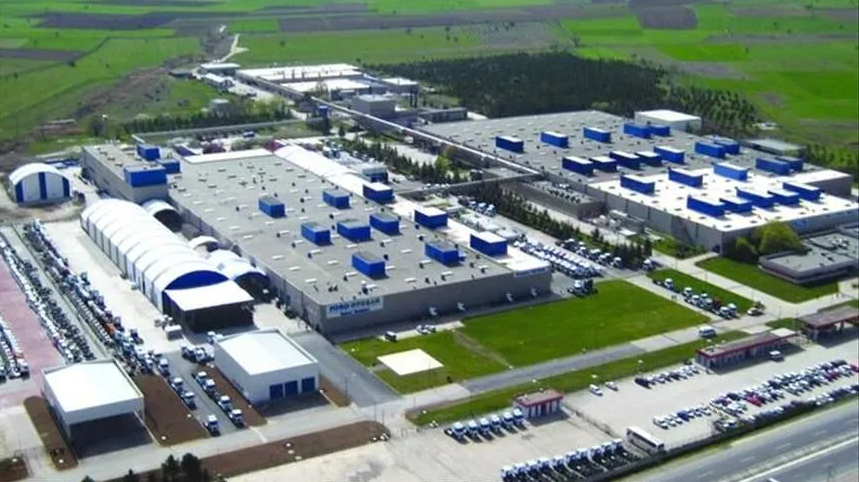 Türkiye'nin otomotiv devi fabrikalarında üretime ara veriyor