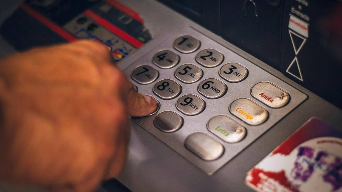 ATM'lerdeki o yöntem hayat kurtarıyor sanılıyordu: Gerçek ortaya çıktı