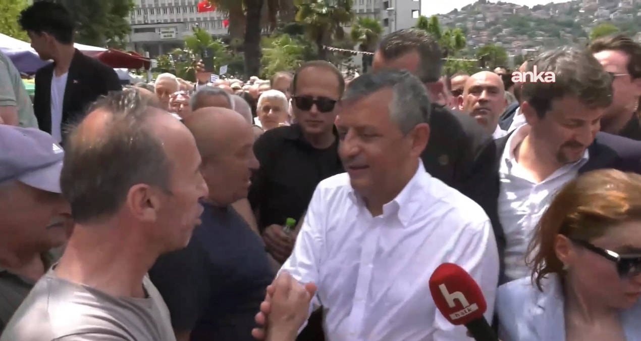 Zonguldak'ta Özgür Özel izdihamı: Yeni parti mesajı verdi