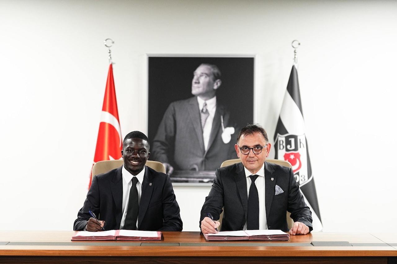 Beşiktaş yeni transferini resmen açıkladı