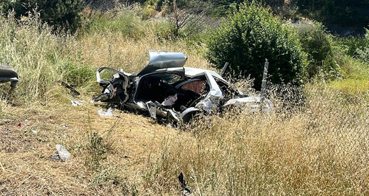 Otomobil şarampole devrildi: 1 ölü, 3 yaralı
