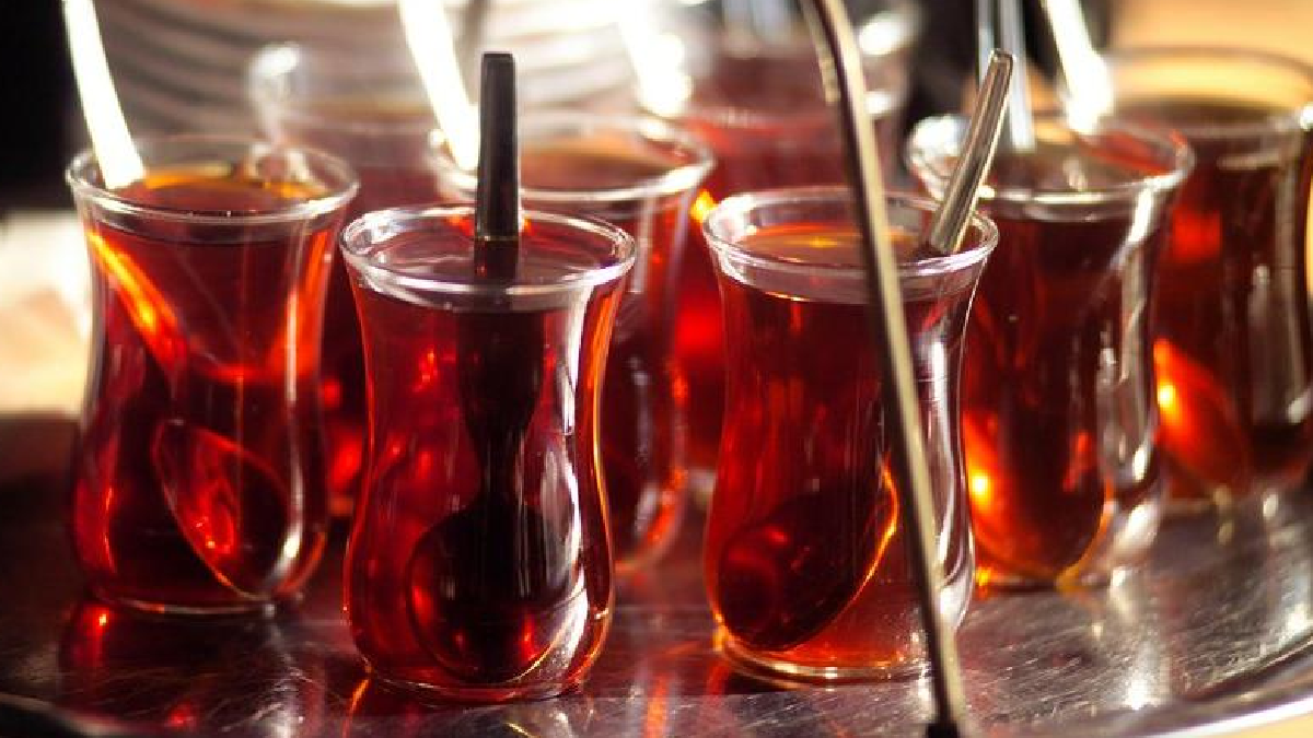 En çok çay içen iller belli oldu: Karadeniz geride kaldı, zirveye o şehir var
