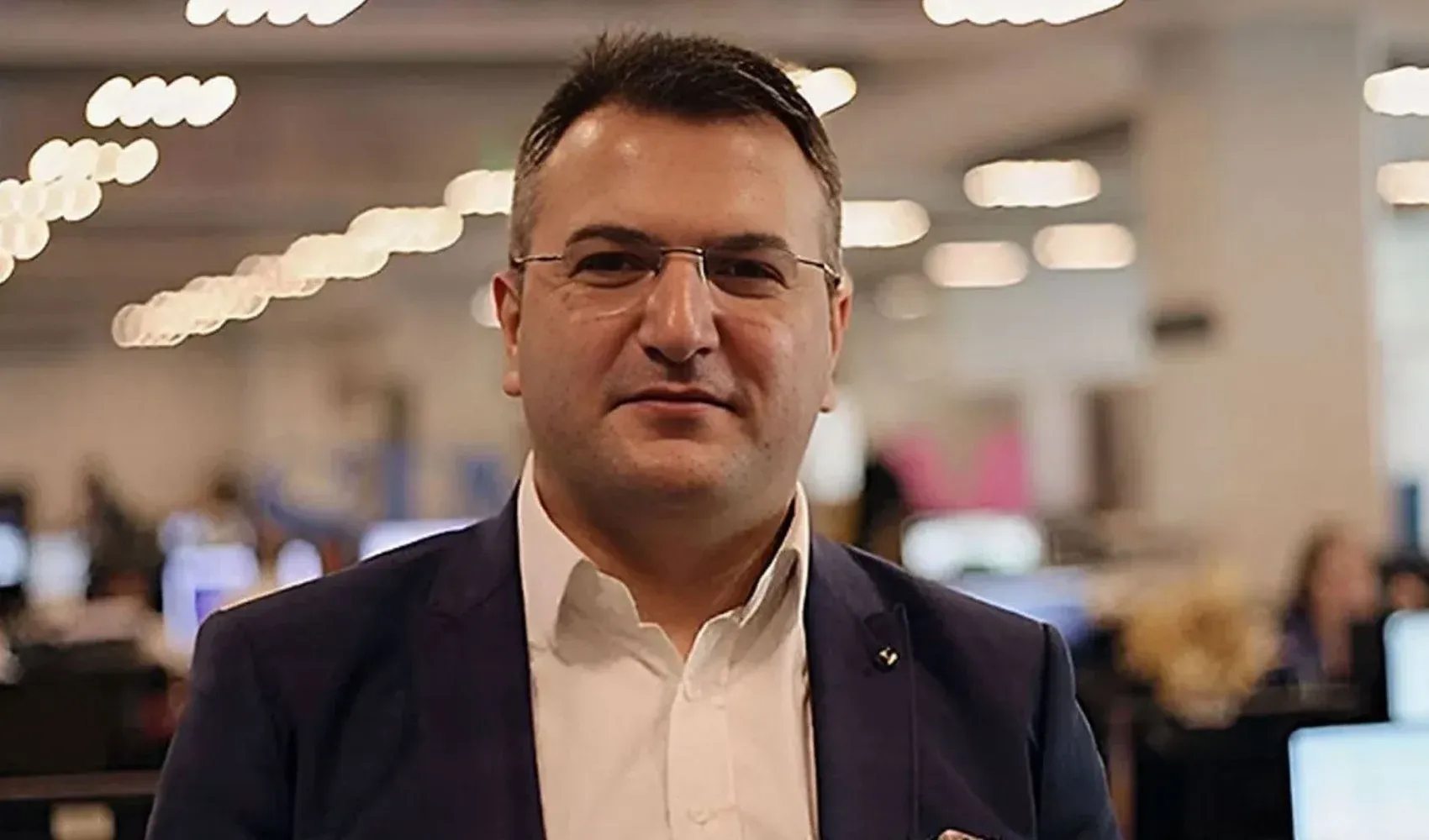 Gazeteci Cem Küçük gözaltına alındı
