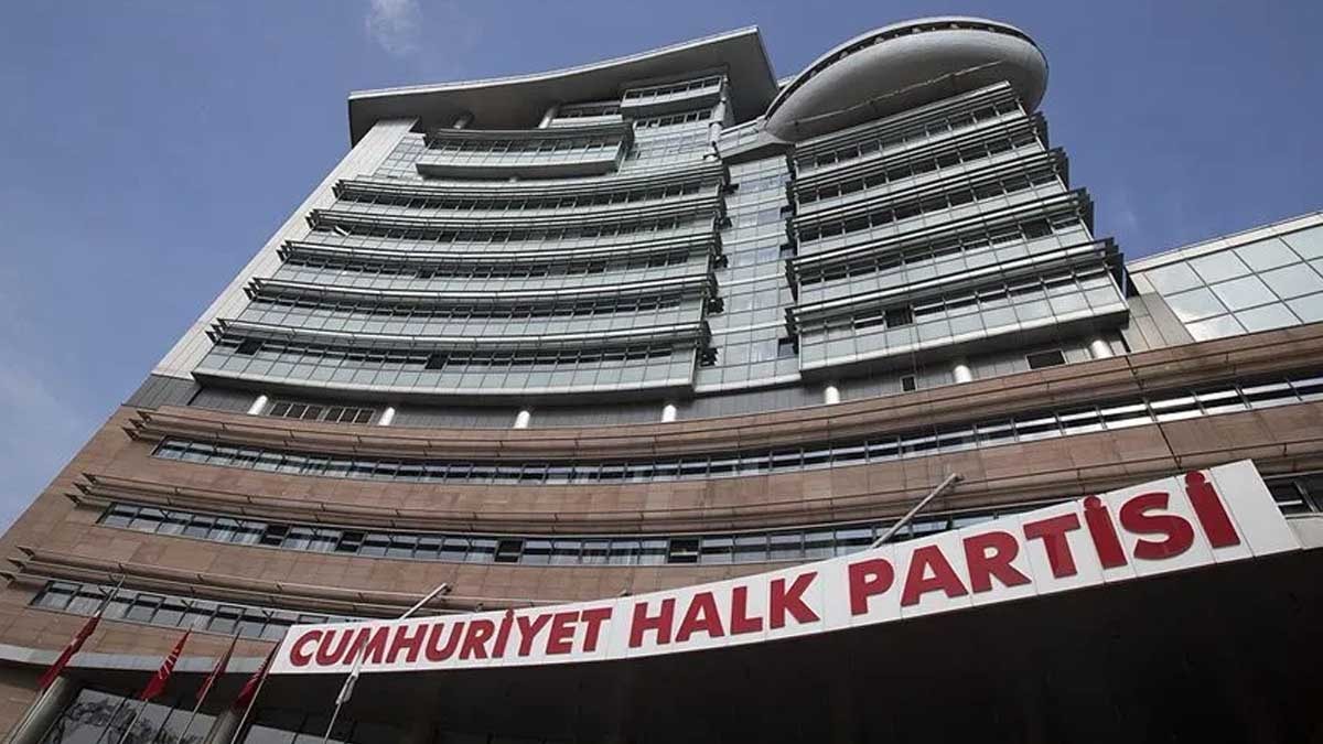İşte CHP'den istifa eden 264 eski milletvekilinin isim listesi... Kimler CHP'den istifa etti?