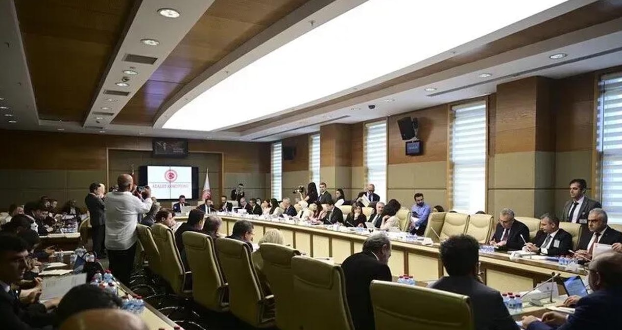 Evinde silah bulunduranlar dikkat: Bir anlık ihmalin bedeli ağır olacak