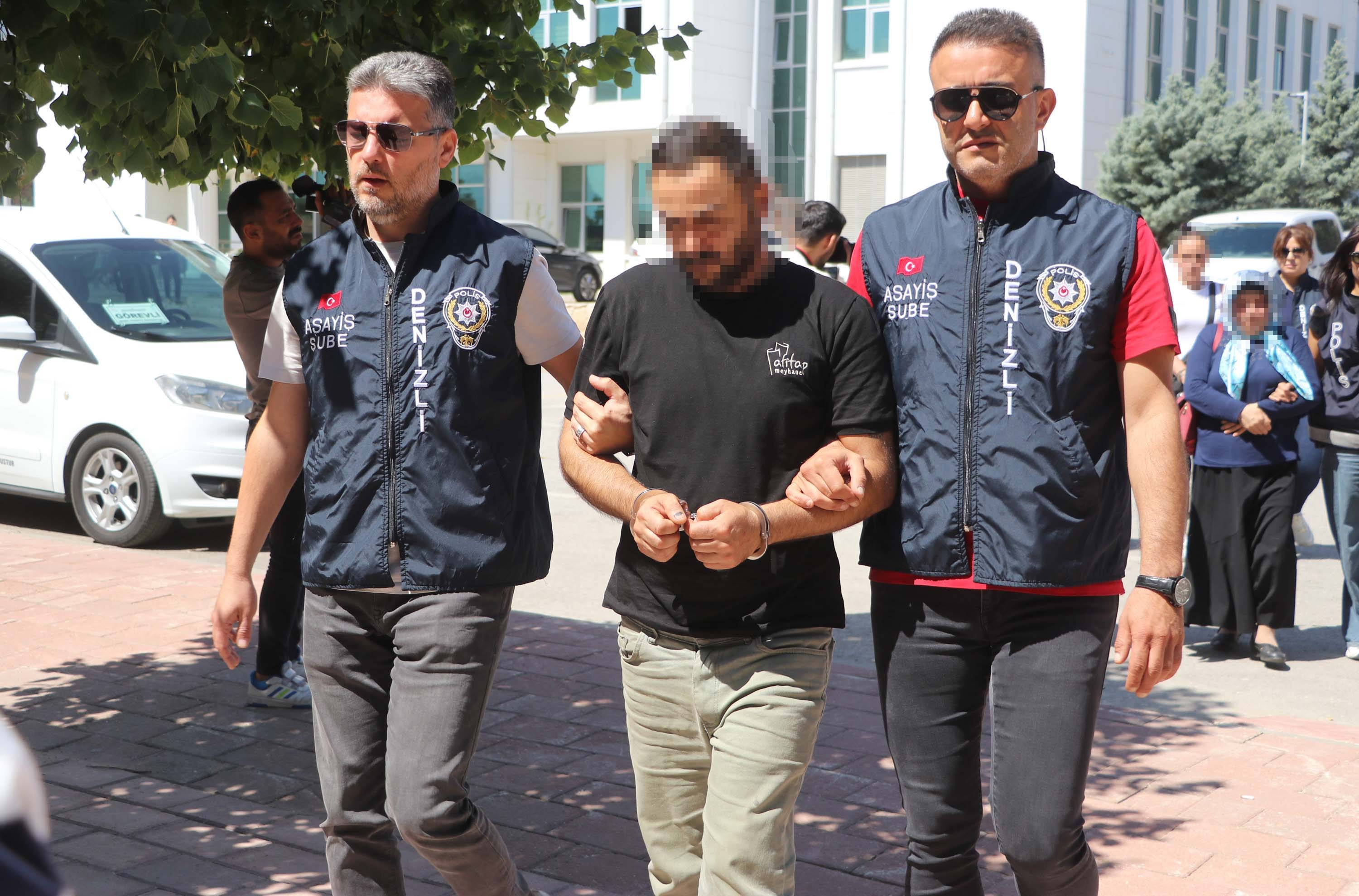 20 yıllık cinayet aydınlandı; 2 kişi tutuklandı