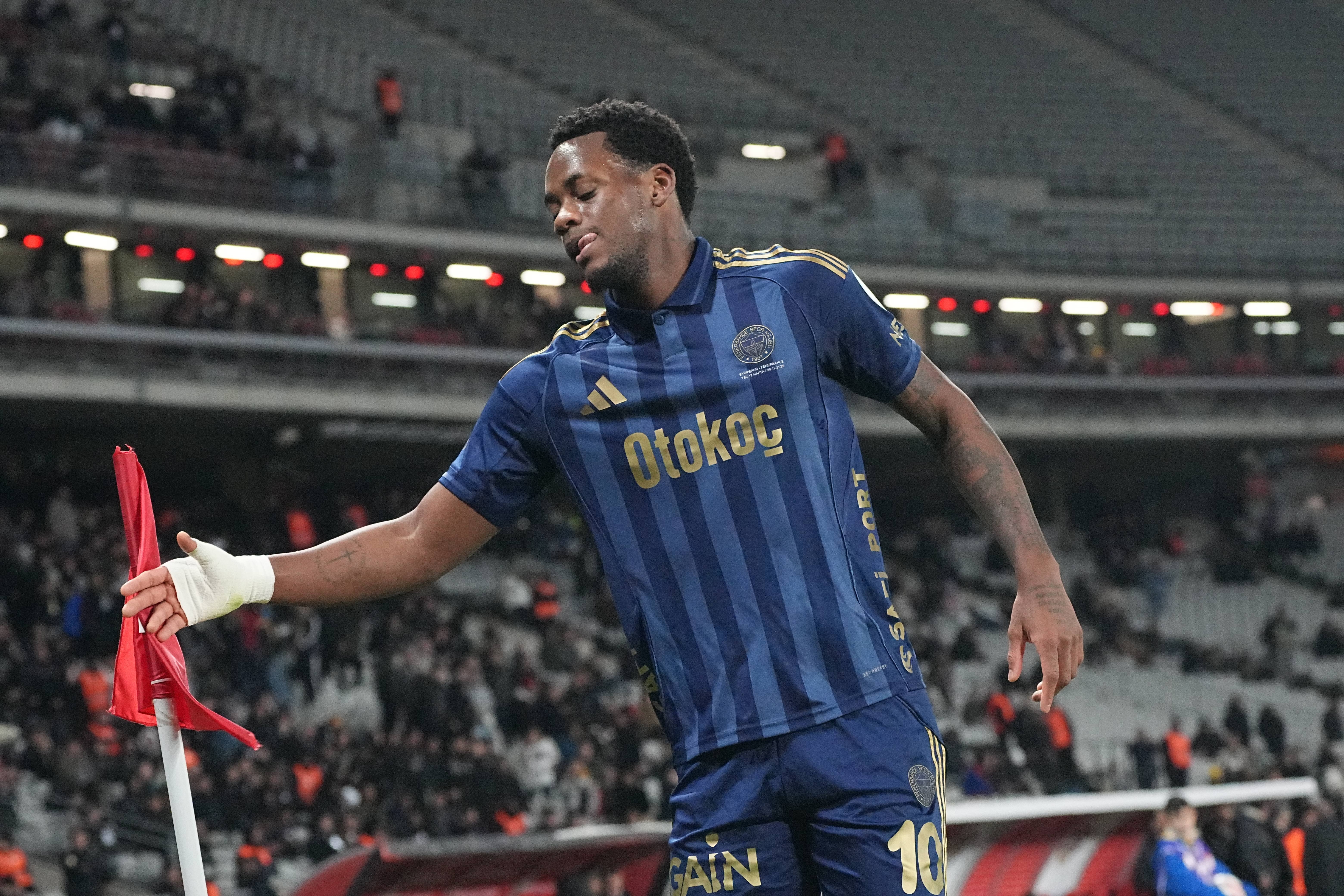Galatasaray'ın istediği Jhon Duran'dan ters köşe, yeni adresi şaşırttı