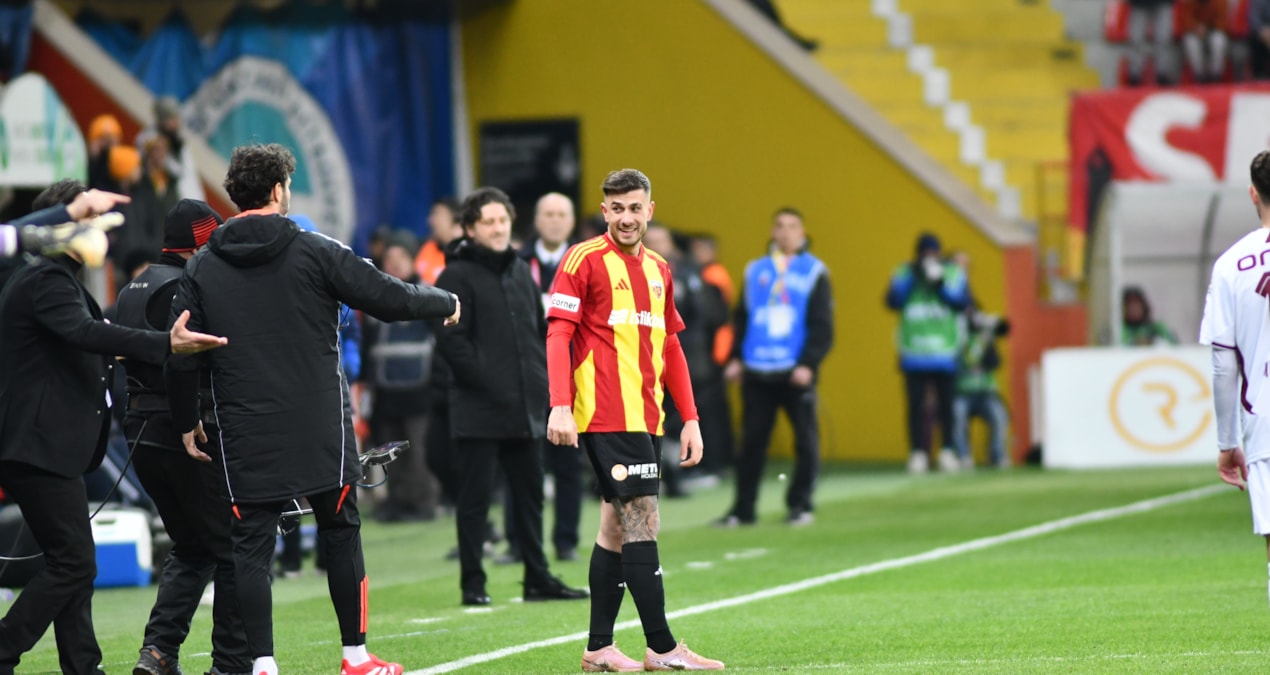 Dorukhan Toköz sözleşmesini feshetti