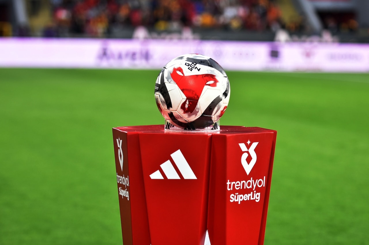 Merakla beklenen Süper Lig’de ilk haftanın programı açıklandı
