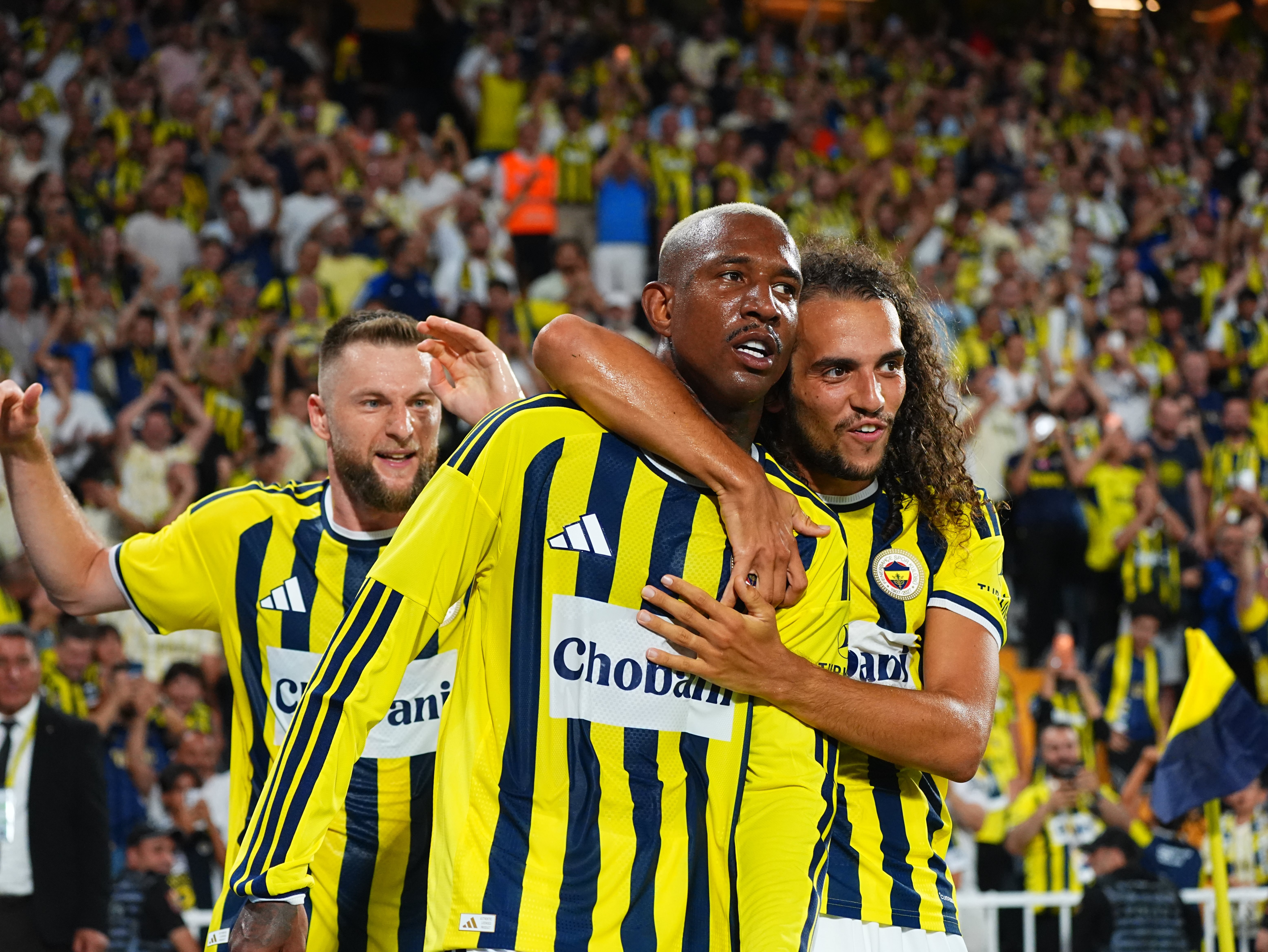 Polonya'da gündem Fenerbahçe'nin yıldızı