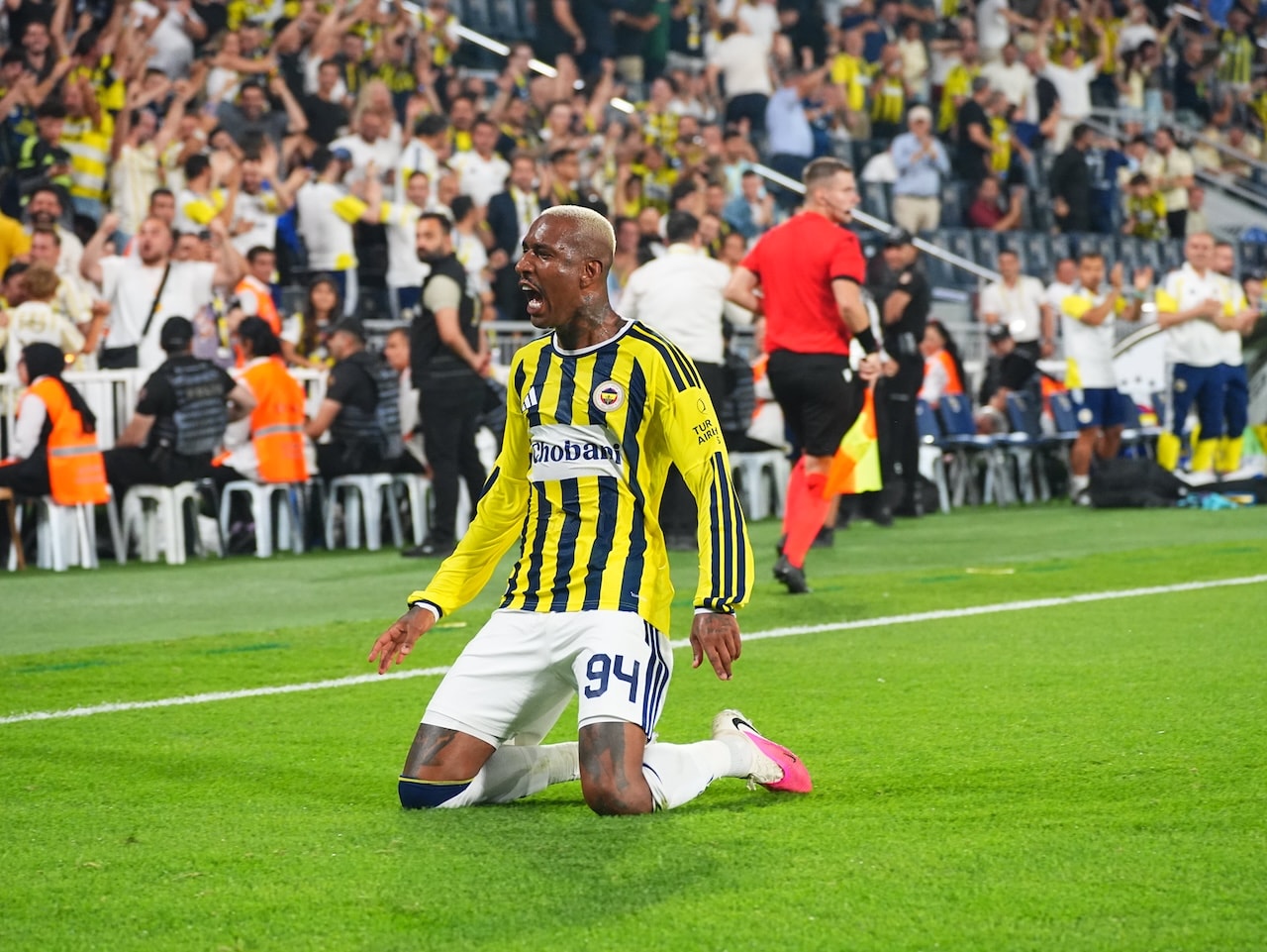 Talisca’ya bu takımda yer yok