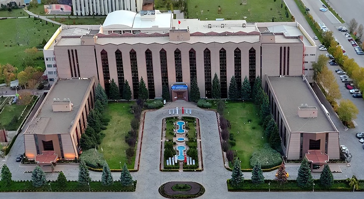 Diyanet ayağını gazdan çekmiyor