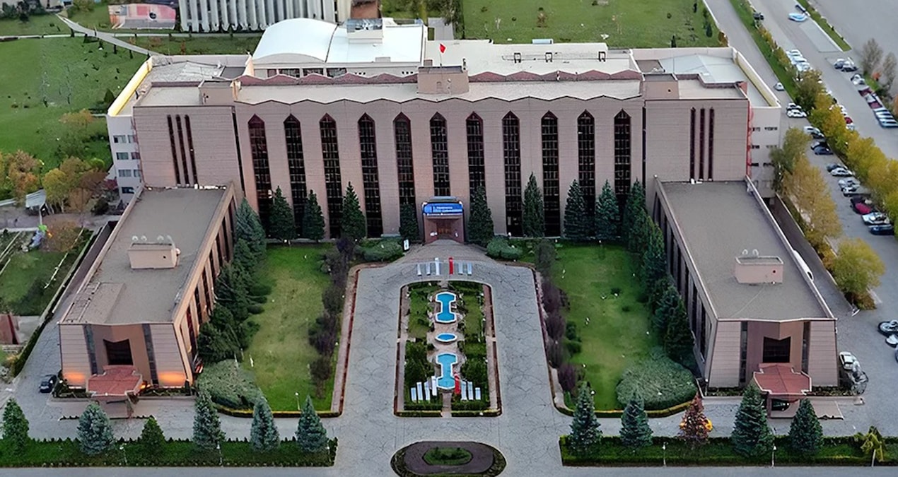 Diyanet ayağını gazdan çekmiyor