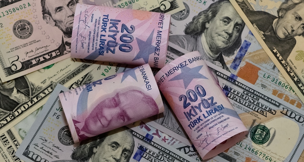 Danimarkalı banka, 1 ay sonra dolar/TL'nin ne kadar olacağını söyledi