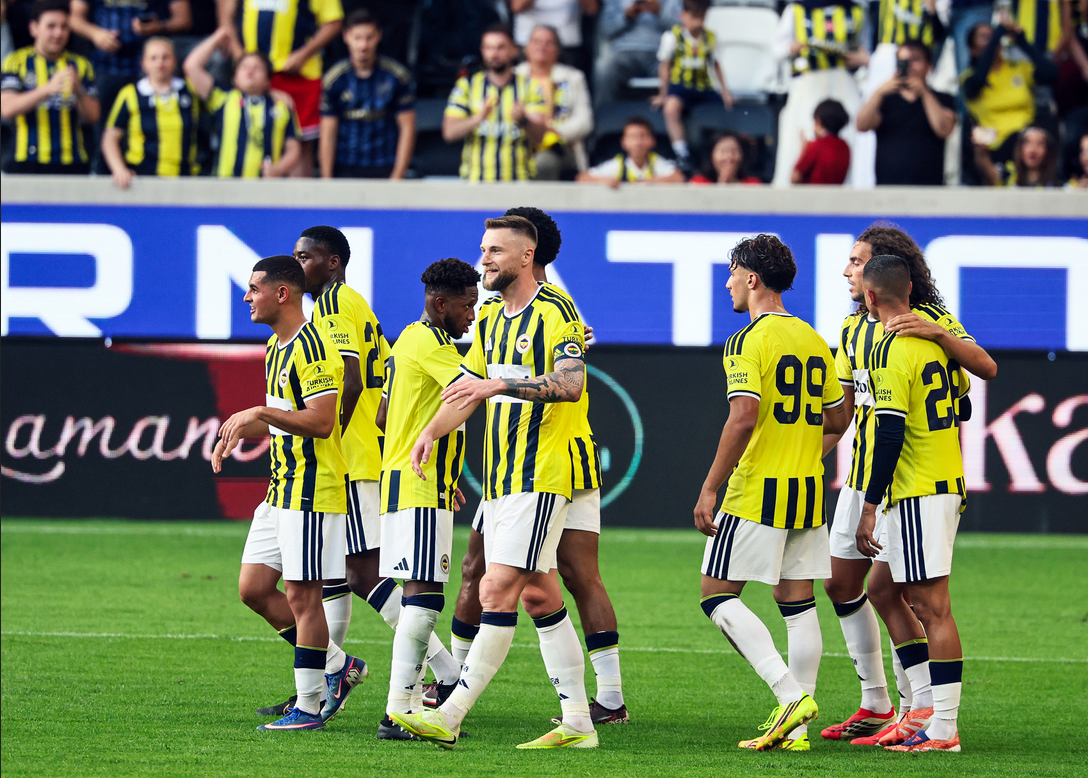 Fenerbahçe, ilk hazırlık maçında farka koştu