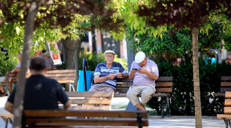 İstanbul'da pazar günü termometreler 33 dereceyi görecek
