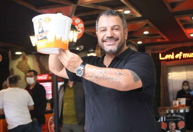 Fenomen midyeci, evlilik için ilan verdi! Tek tek saydığı kriterler pes dedirtti