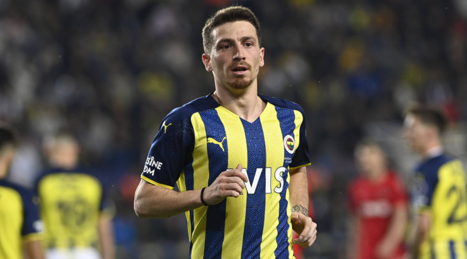 İsmail Kartal istedi Mert Hakan Yandaş takımda kaldı