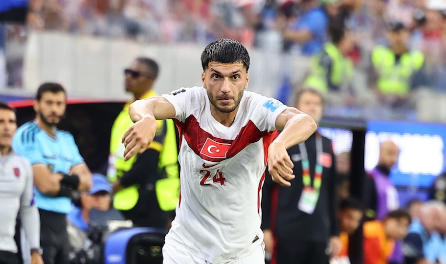 Beşiktaş milli futbolcu için F.Bahçe’nin kapısını çaldı! Oğuz Aydın’a Kartal pençesi