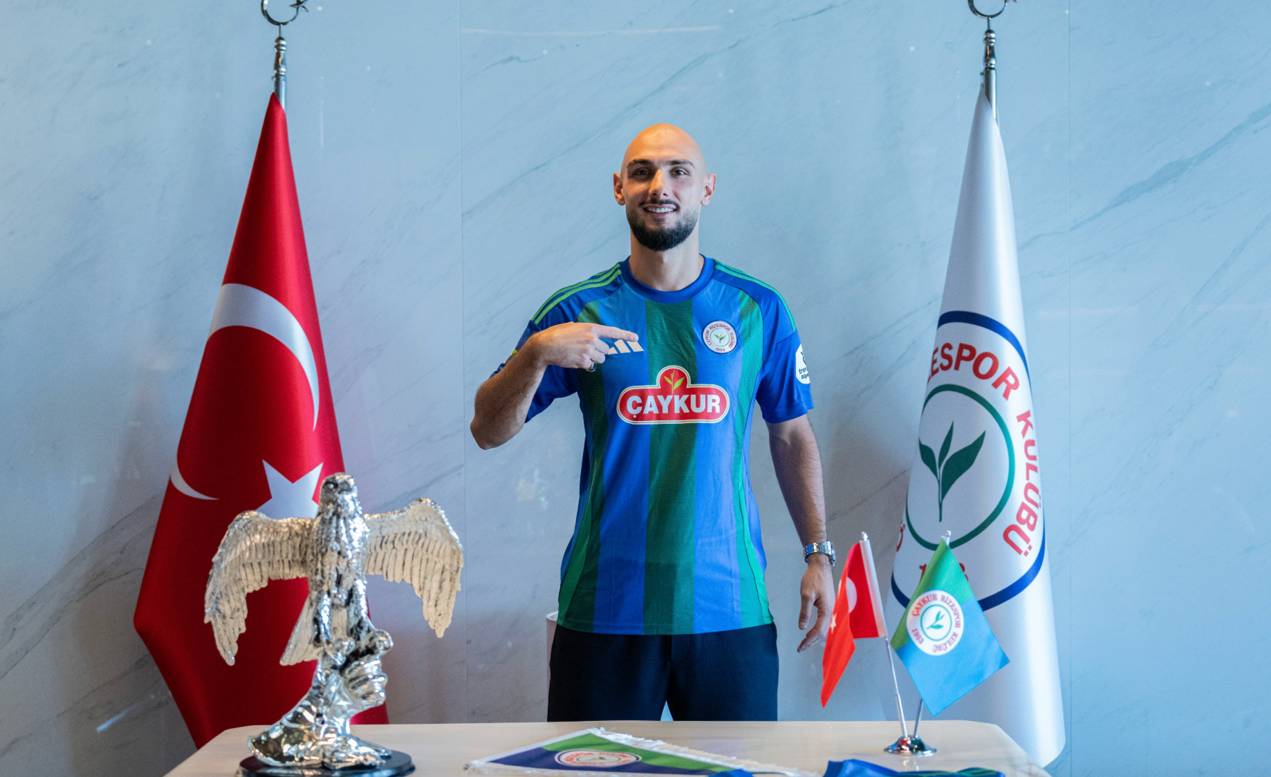 Galatasaray'da bir ayrılık daha! Ahmed Kutucu Süper Lig ekibine transfer oldu