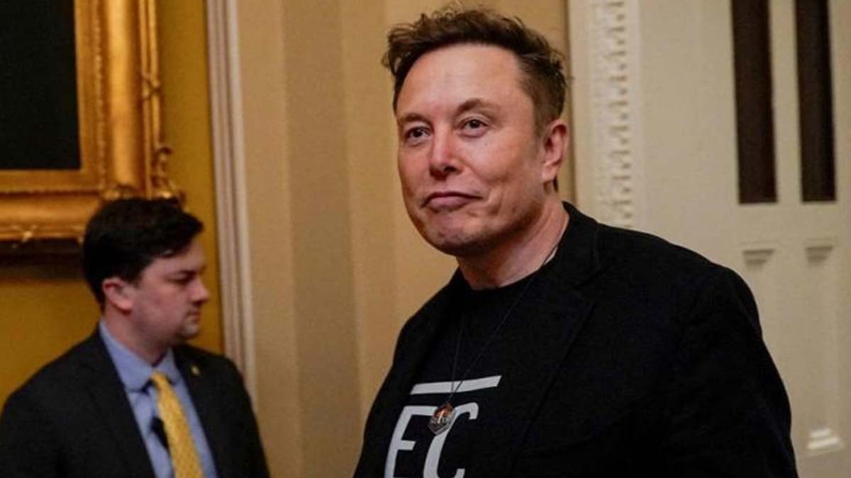 Elon Musk’ın SpaceX’i çakıldı: Halka arz sonrası rekor kayıp