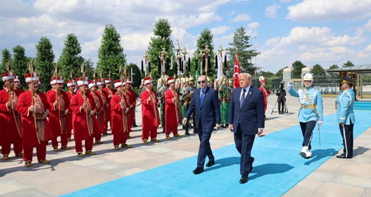 Erdoğan anlattı: Liderler mehter marşı ve yeniçerileri nasıl karşıladı?