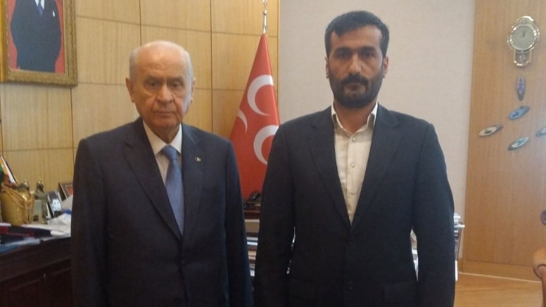 MHP Hakkari İl Başkanı bıçakla yaralandı
