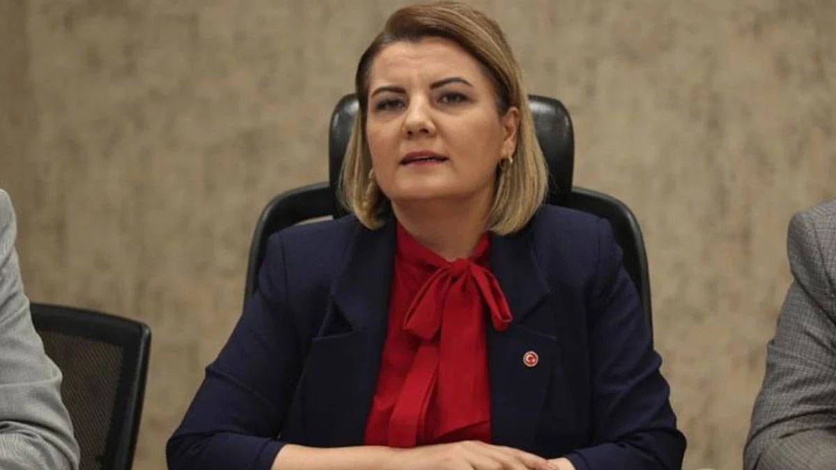 AKP’ye geçeceği iddia edilen tutuklu belediye başkanından net yanıt