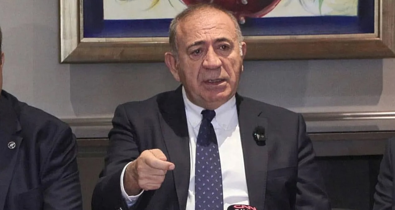 CHP İstanbul’da Gürsel Tekin bilmecesi: Görevden alındı mı alınmadı mı?