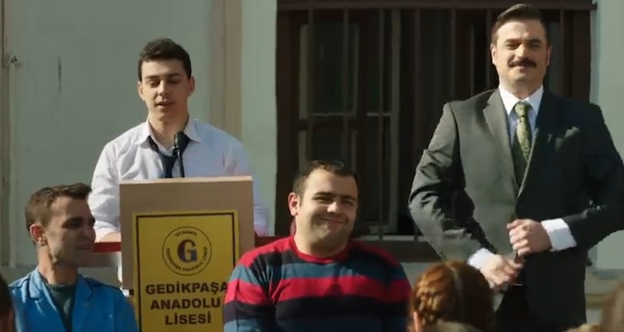 Hayat Bazen Tatlıdır dizisinin Loçko'su Alihan Aracı nişanlandı: Sade törene yakın dostlar katıldı
