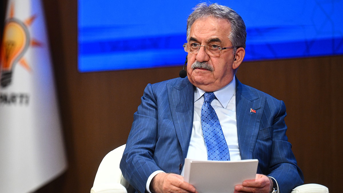 Erdoğan'ın yardımcısından flaş çıkış: 'Referanduma gideceğiz'