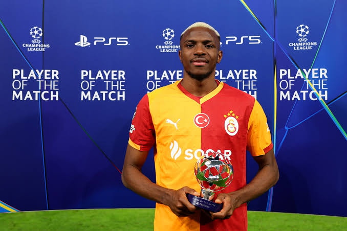 Galatasaraylıları üzecek gelişme! Dünya devi Osimhen'in peşinde