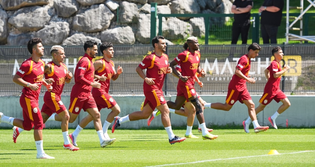 Galatasaray ara vermeden çalışmalarına devam etti