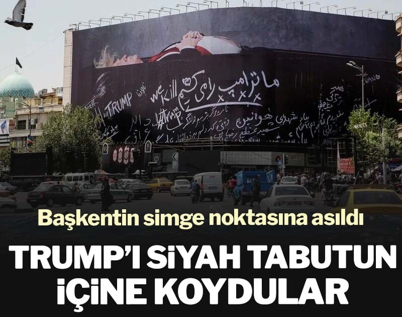 Trump’ı siyah tabutun içine koydular: Başkentin simge noktasına asıldı