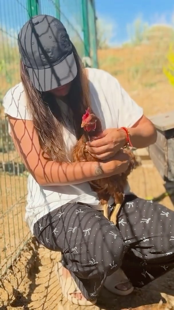 "SABAHLARIM BİRAZ KALABALIK BAŞLIYOR"