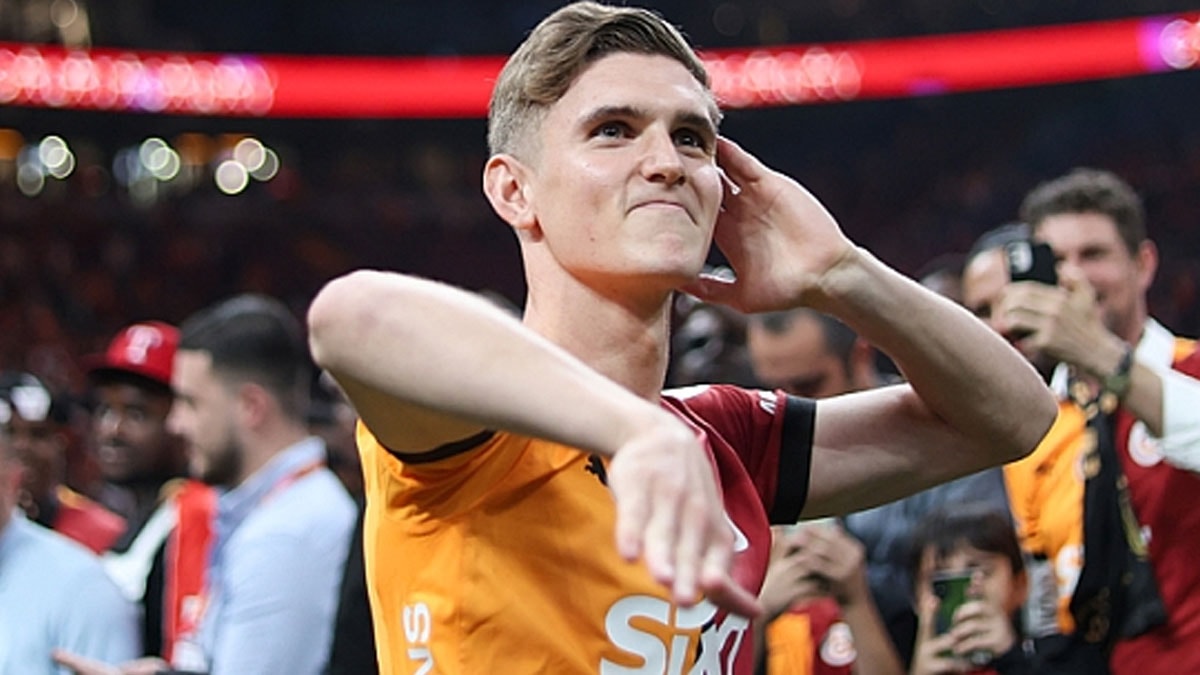 Galatasaray'da ilk yolcu belli oldu