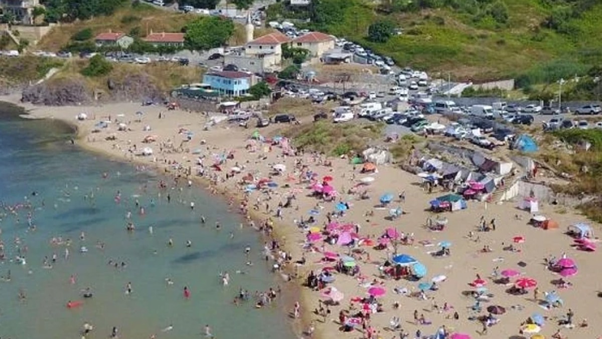 İstanbul'un iki ilçesinde denize girme yasağı