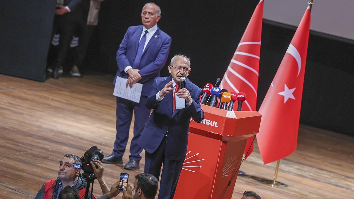 CHP'de ortalık karıştı! Kılıçdaroğlu'na karşı bildiri gerilimi