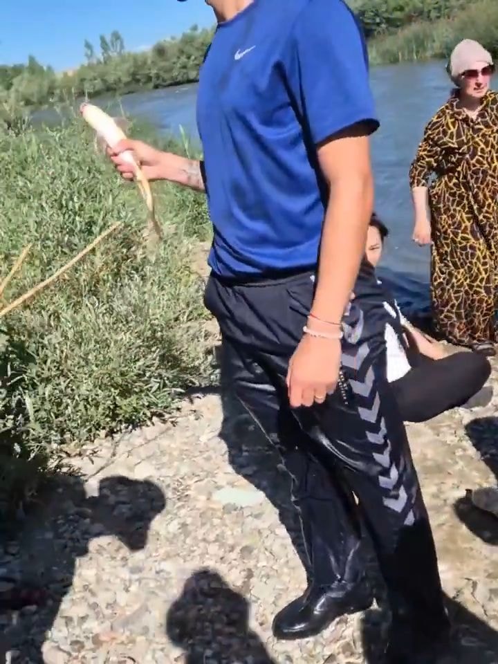 KARA LASTİK GİYDİ