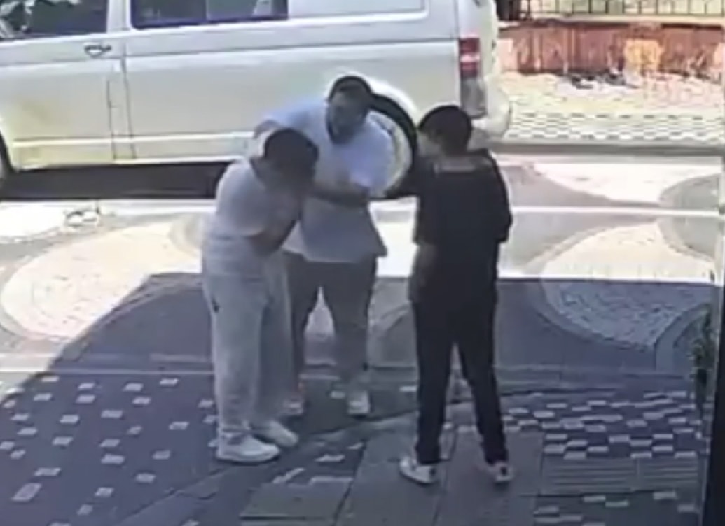 "Bana hakaret etti" dedi, 12 yaşındaki çırağına acımadı!