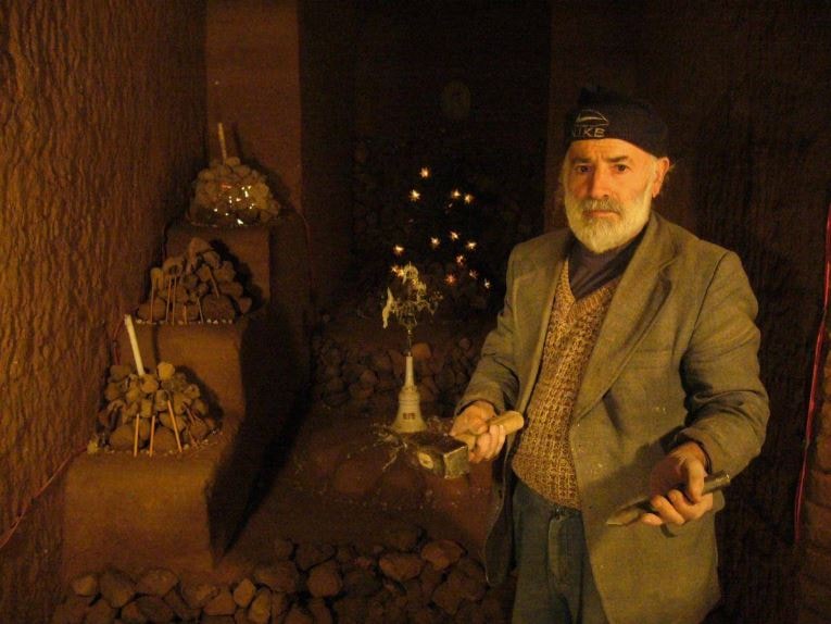 Patatesler için başladı: Evinin son halini görenler gözlerine inanamadı