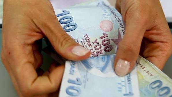 İki kocalı kadının şeytani maaş planı