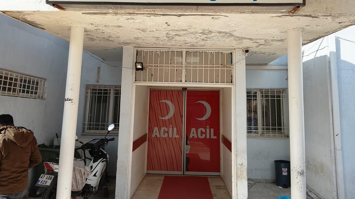 15 yaşındaki kız evde tabancayla vurulmuş halde bulundu