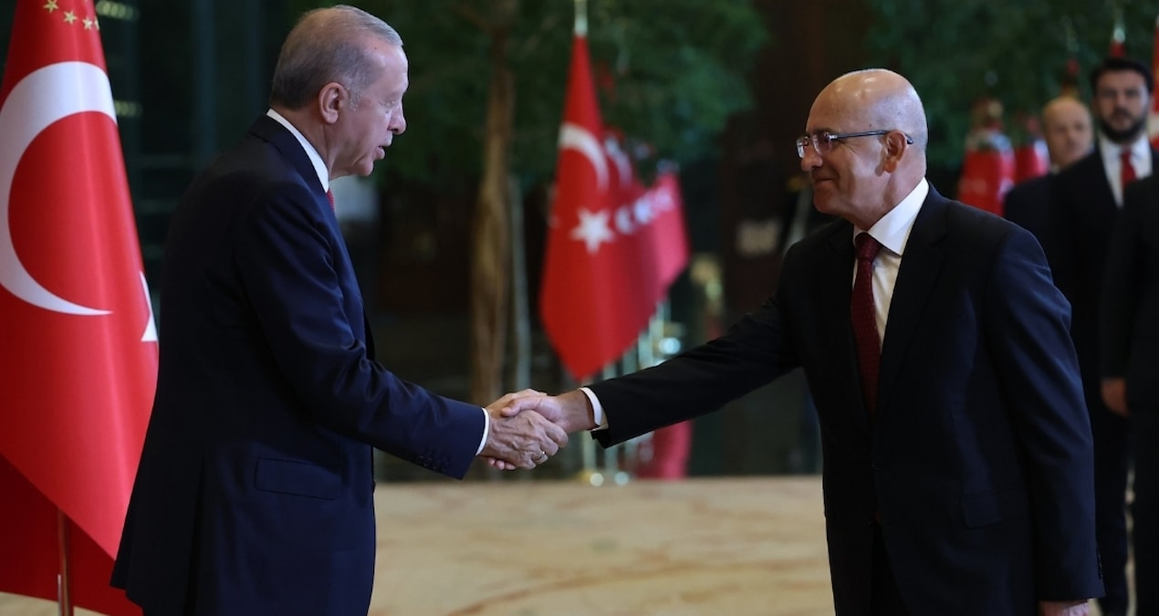Son ankette Erdoğan'ı düşündürecek sonuç: AKP'lilerin yüzde 53'ü 'ekonomi iyi değil' diyor