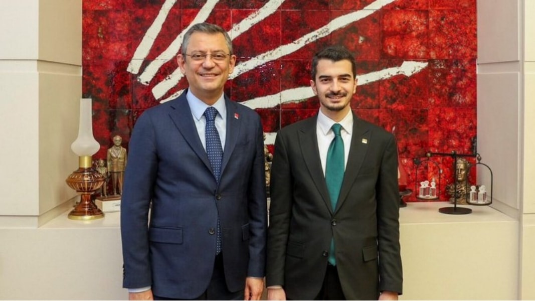 Özgür Özel, Hüseyin Can Güner’i ziyaret etti