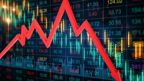 Dev bankadan ezber bozan piyasa tahminiKüresel piyasalardaki jeopolitik gerilimlere rağmen UBS, riskli varlıklara yönelik yapıcı duruşunu sürdürdüğünü açıkladı. Banka, VIX endeksinin 2026'nın en düşük seviyesine gerilediğini ve bu sakinliğin yakın vadede korunacağını vurguladı.