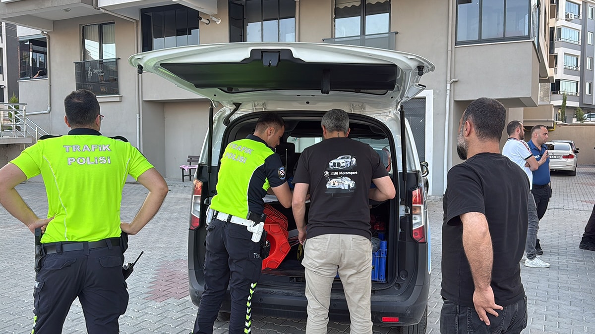 Polisin ‘dur’ ihtarına uymayan alkollü sürücüye kesilen ceza dudak uçuklattı