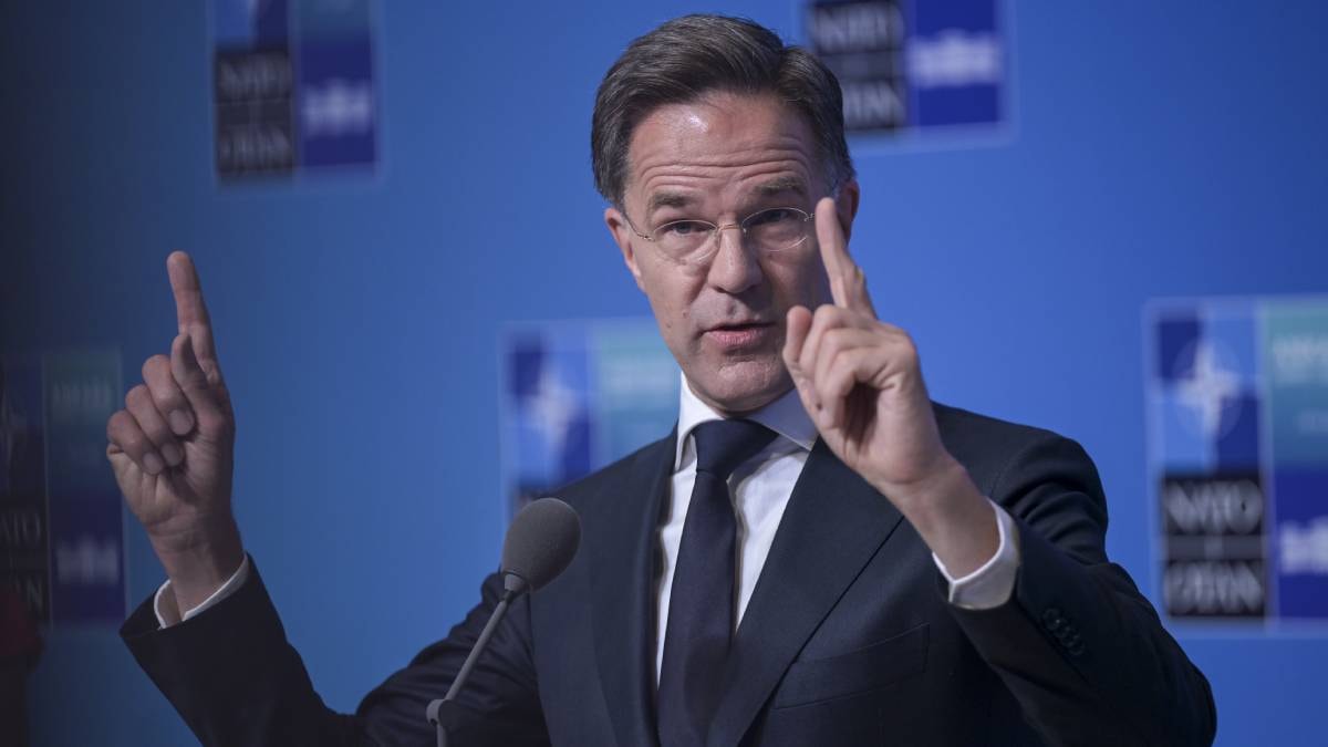 NATO Şefi Rutte'den İran'a uyarı: 'Ateşkesi ihlal etti'