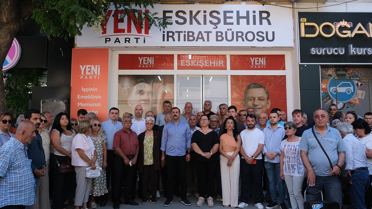 203 belediye YENi Parti’ye katılıyor